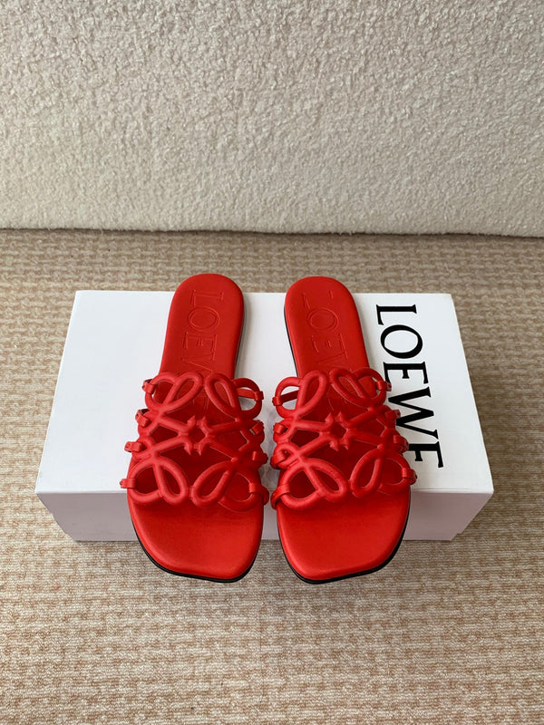 Loewe 25 Petal Anagram Slides Pelle di vacchetta rossa
