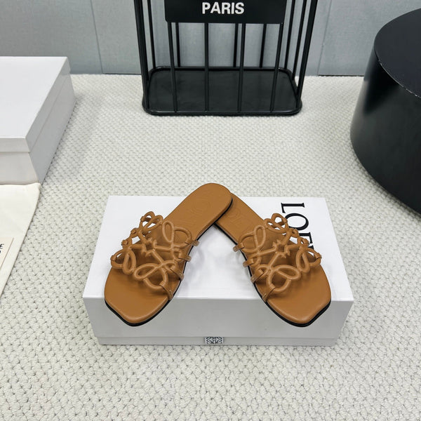 Loewe 25 Petal Anagram Slides Marrone Pelle di Vacchetta