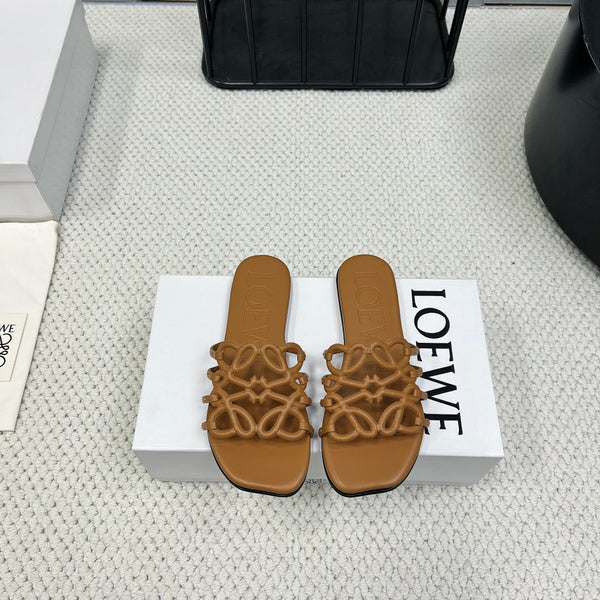 Loewe 25 Petal Anagram Slides Marrone Pelle di Vacchetta