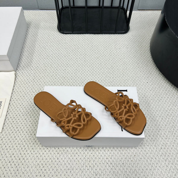 Loewe 25 Petal Anagram Slides Marrone Pelle di Vacchetta