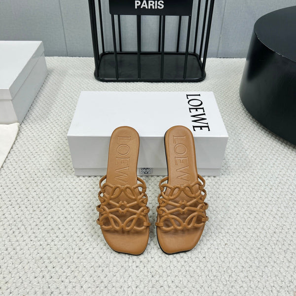 Loewe 25 Petal Anagram Slides Marrone Pelle di Vacchetta