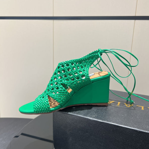 Sandali con zeppa intrecciata a punta tonda Alaia 25 da 75 mm in pelle intrecciata verde 433567