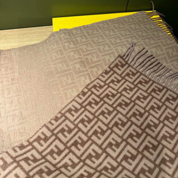 SCIARPA FF 180 CM IN LANA E CASHMERE MONOGRAM MARRONE MEDIO 411831