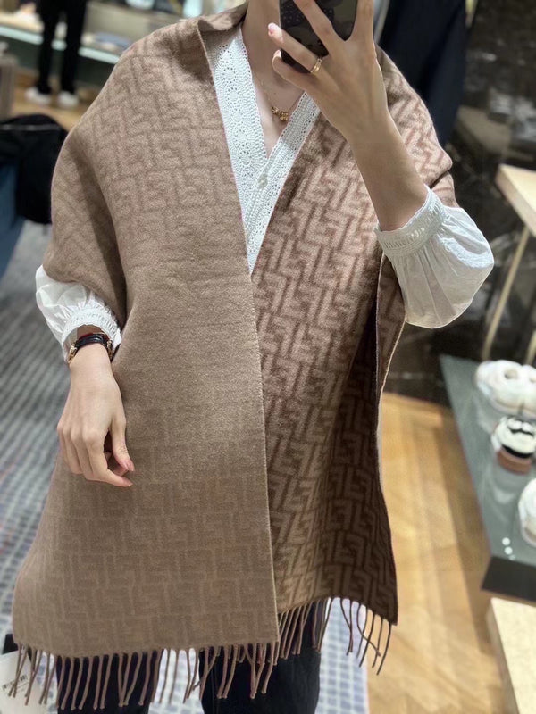 SCIARPA FF 180 CM IN LANA E CASHMERE MONOGRAM MARRONE MEDIO 411831