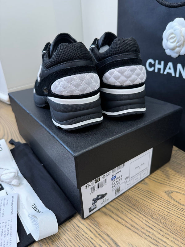 CC FW 25/26 Sneakers 40mm Black White Fabric Calfskin 500183