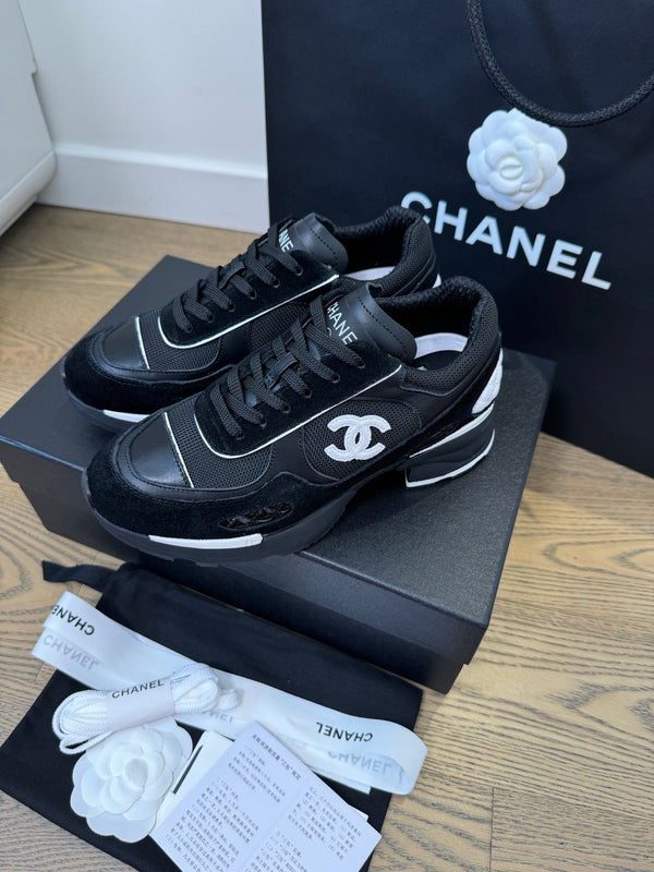 CC FW 25/26 Sneakers 40mm Black White Fabric Calfskin 500183