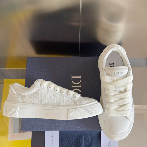 CD B33 Sneaker 40mm White Monogram Cowhide