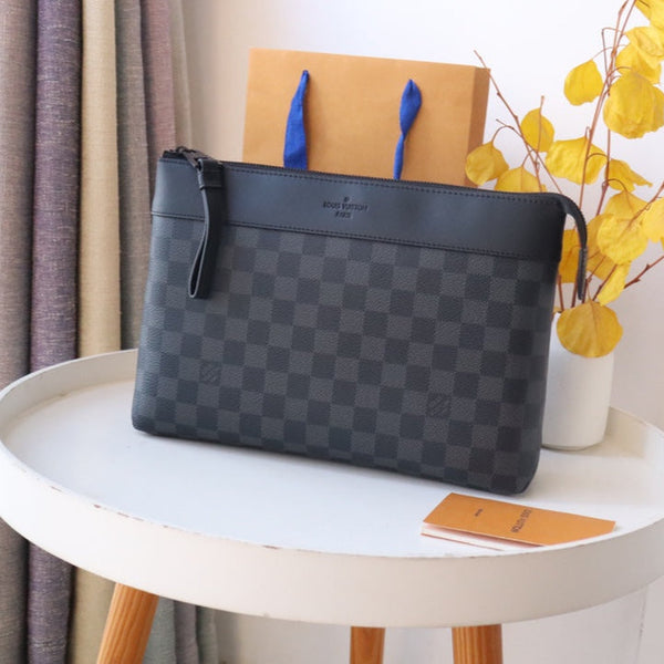 LV  M82543 Pochette Voyage Souple Black Monogram Eclipse Canvas 179419