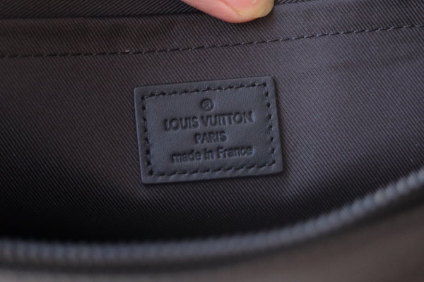 LV  M82543 Pochette Voyage Souple Black Monogram Eclipse Canvas 179419