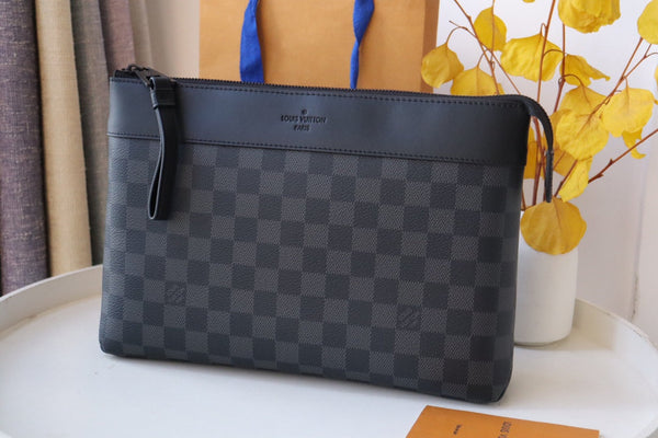 LV  M82543 Pochette Voyage Souple Black Monogram Eclipse Canvas 179419