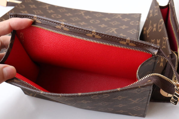 LV Trio Toilet Pouch Marrone Monogram Canvas Pelle di mucca 247994