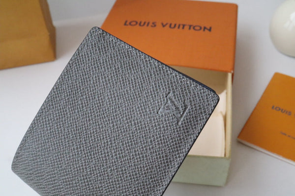Portafoglio sottile LV M11582 Grigio Blu Cowhile 224133
