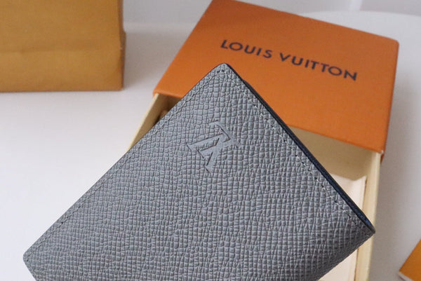 LV M11581 Pocket Organizer Gray Blue Cowhile 224134