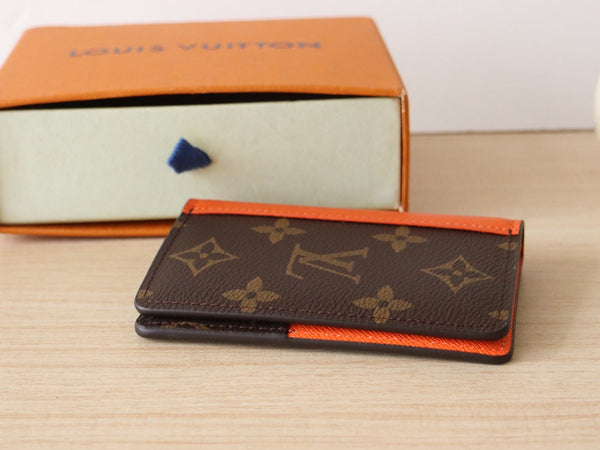 Portafoglio porta carte LV in tela monogramma arancione e pelle di mucca 224115