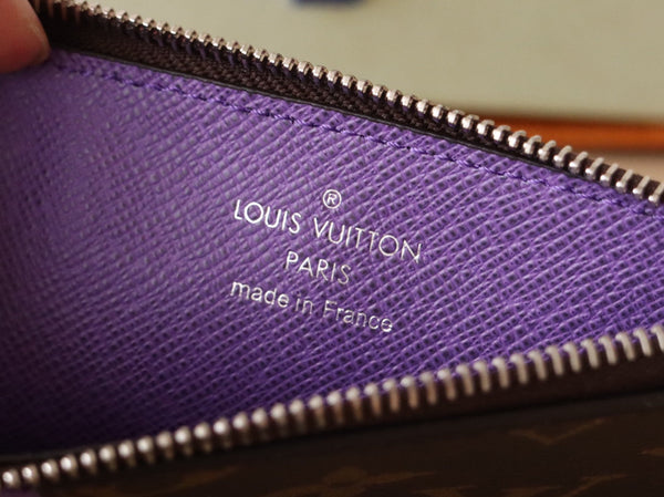 Porta carte con cerniera LV in tela monogramma viola e pelle di vitello 224124