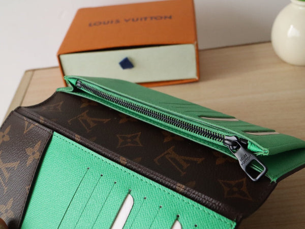 Portafoglio LV M81538 Brazza in tela monogramma verde e pelle di vitello 224093