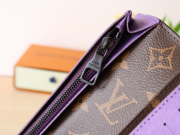 Portafoglio LV M81538 Brazza in tela monogramma viola e pelle di vitello 224095