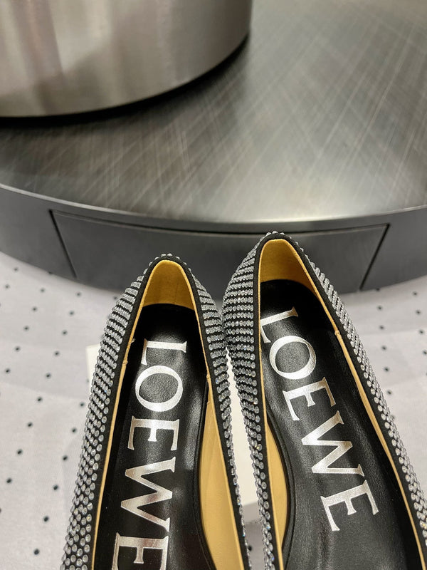 Ballerina giocattolo in pelle scamosciata e strass all-over nera