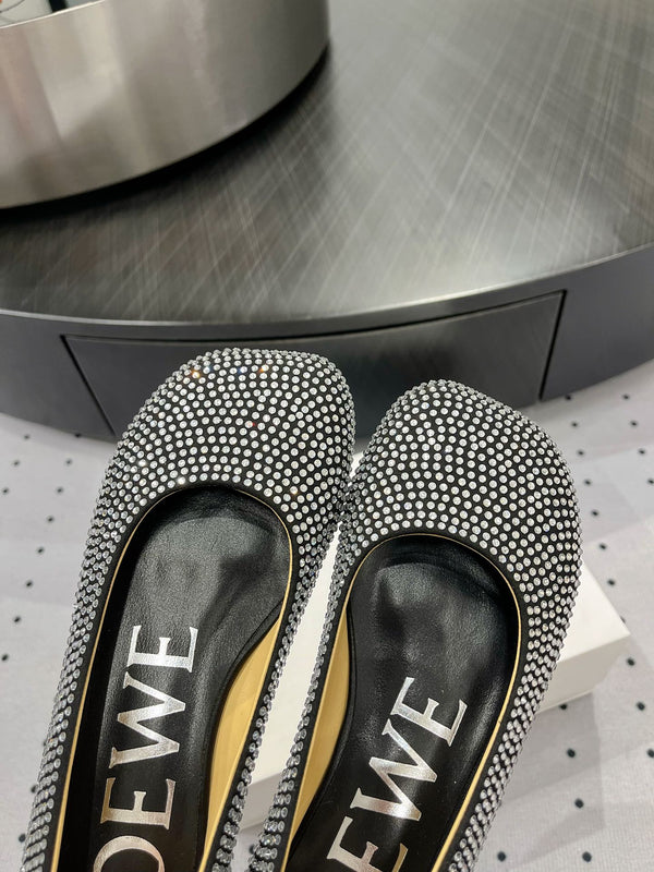 Ballerina giocattolo in pelle scamosciata e strass all-over nera