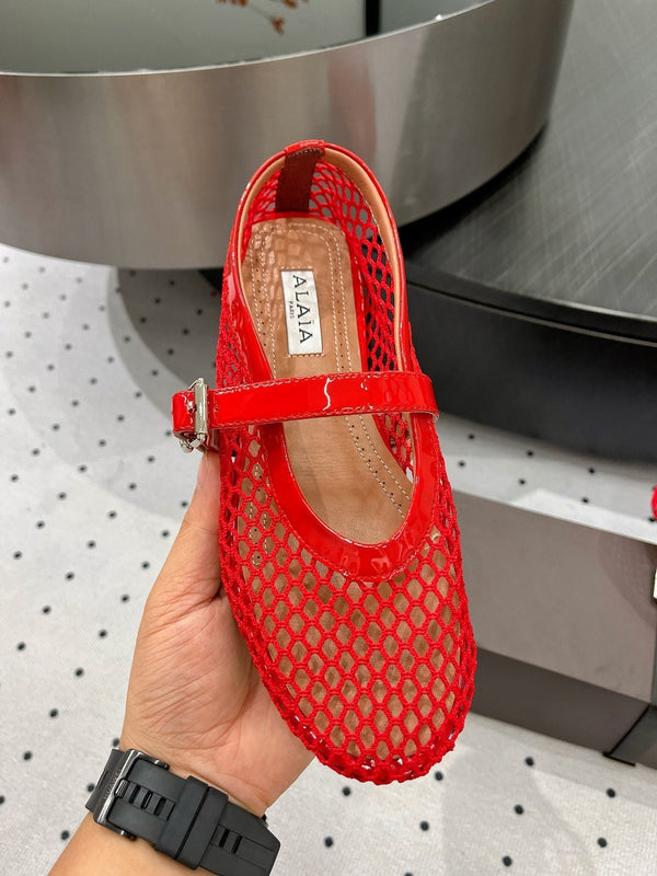 ballerina alaia in rete rossa in pelle di agnello
