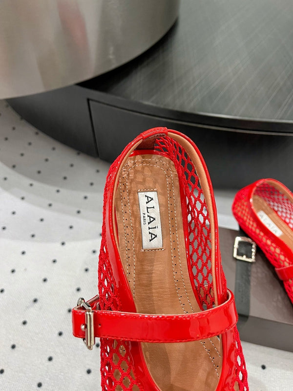 ballerina alaia in rete rossa in pelle di agnello