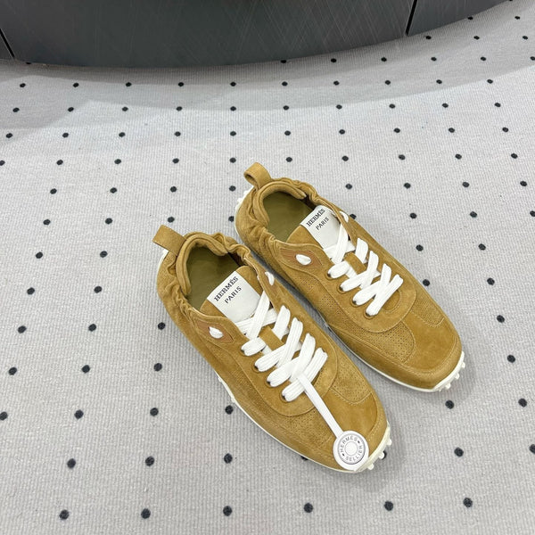 HM Sneaker 10mm In Light Yellow Brown Suede  954742