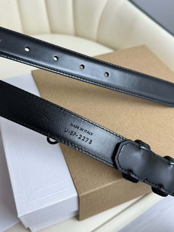 CEL Gold Buckle 18mm Belt Black Cowhide 179731