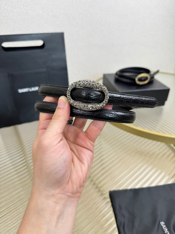 YSL 1.5 Ceinture à Boucle Ovale Argentée Cuir Gaufré Noir 200476
