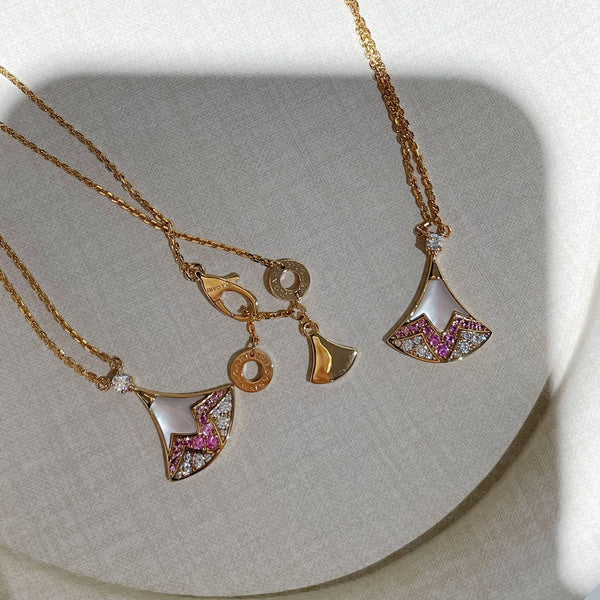 Divas’ Dream 25th Necklace Pink Gold