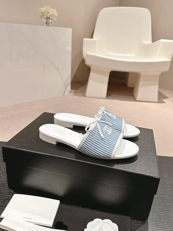 sandalo mulo in tela blu bianca a righe in pelle di vitello