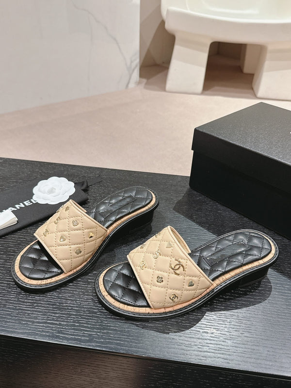 sandalo mulo 40 beige nero vitello trapuntato
