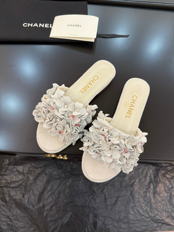 CC 25C Mules Grigio Camoscio Strass