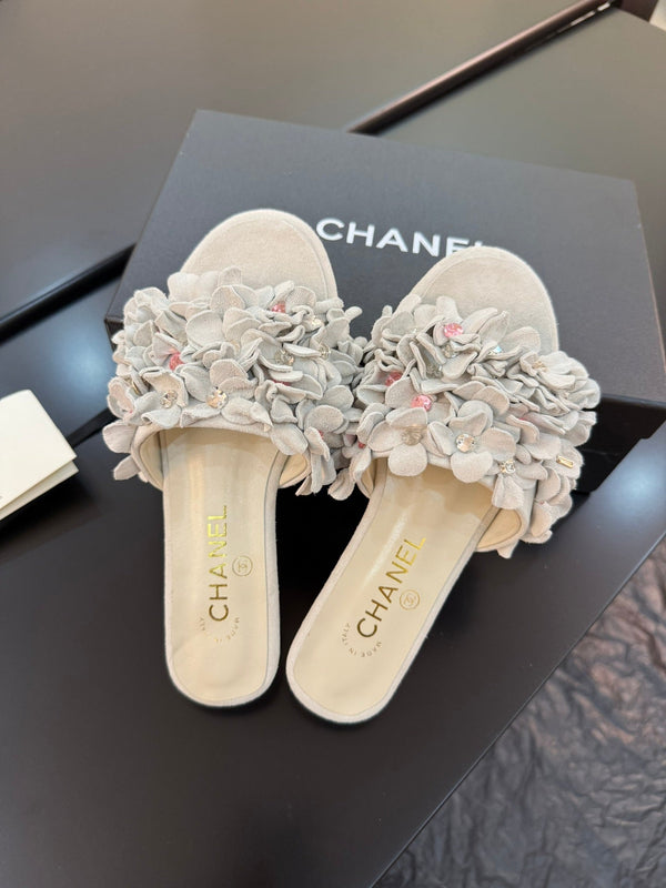CC 25C Mules Grigio Camoscio Strass