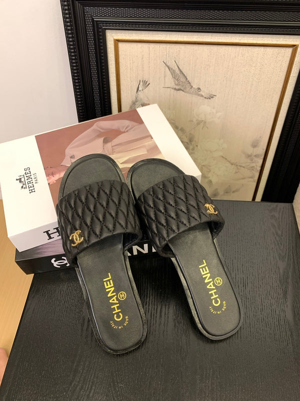 CC 25 Mule Black Sheepskin 277680