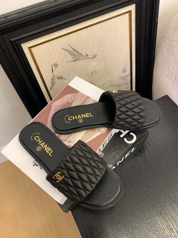 CC 25 Mule Black Sheepskin 277680