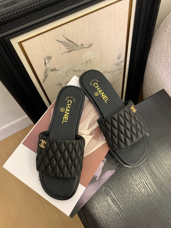 CC 25 Mule Black Sheepskin 277680