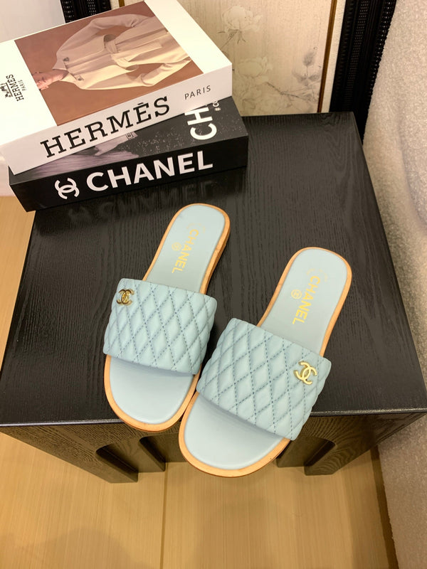 CC 25 Mule Sky Blue Sheepskin 277681