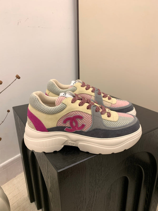 CC Alexander McQueen Sneakers Multicolor  Suede and Tweed Fabric 537193