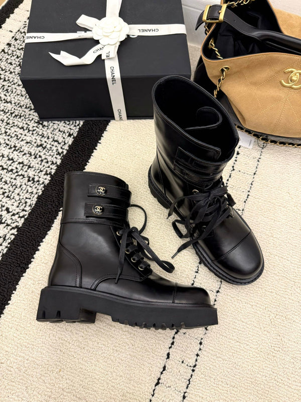 CC 2025 Lace-up Combat Boot Black Leather 548115