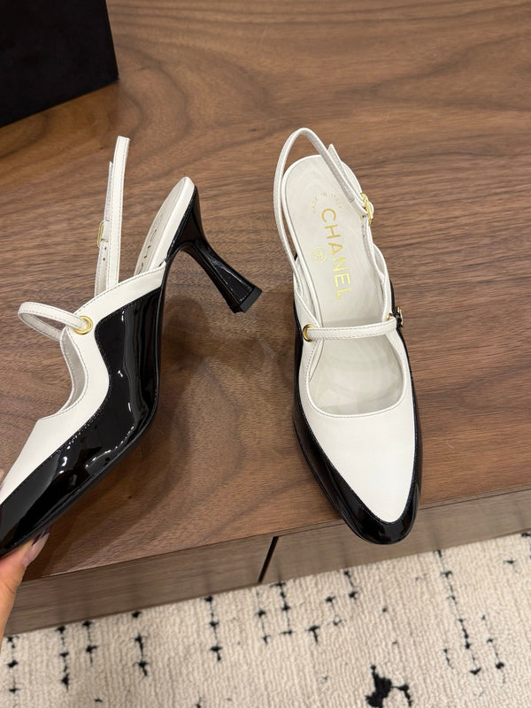 CC 26FW Slingback 7.5cm Black White Lambskin Patent Leather 676116