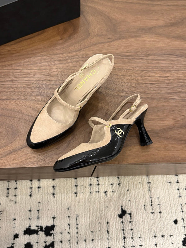 CC 26FW Slingback 7.5cm Beige Black Suede Patent Leather 676120