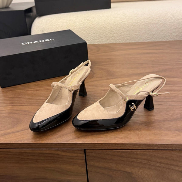 CC 26FW Slingback 7.5cm Beige Black Suede Patent Leather 676120