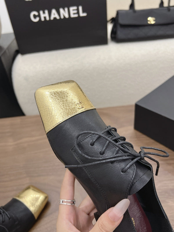 CC 26s Loafer 2cm Black Gold Leather 910475