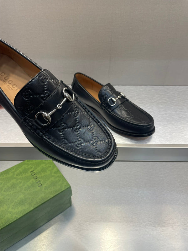 GG Men's Horsebit Loafer Black Embossed Cowhide 542447
