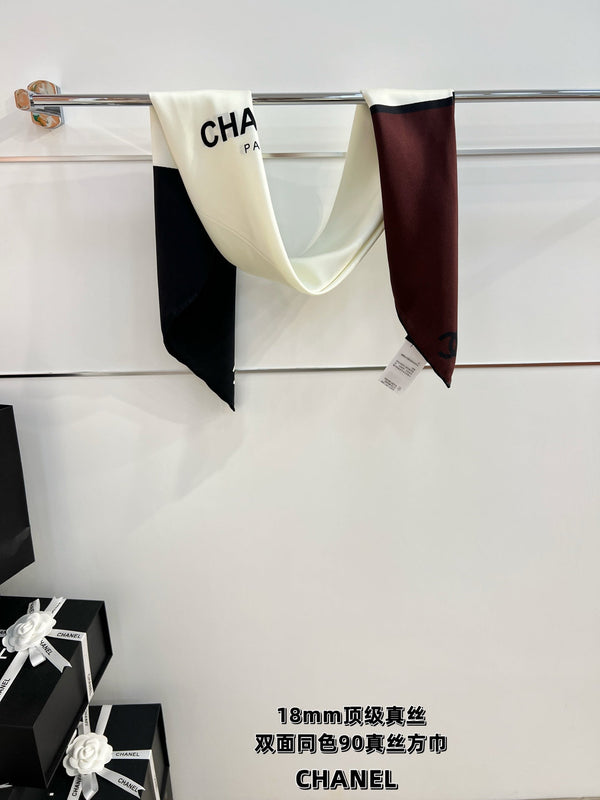 CC Scarf 90x90 Ecru, Beige, Burgundy & Black Silk Twill 204025