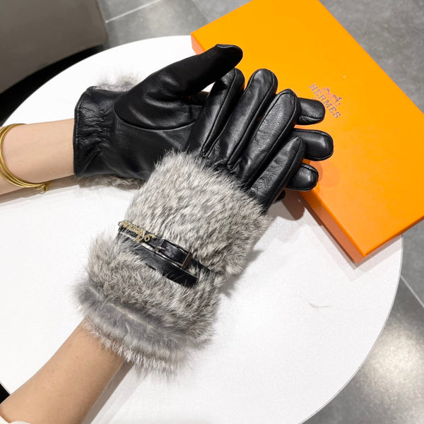 TOUCHSCREEN GLOVES IN BLACK LAMBSKIN MIX FOX FUR 165012