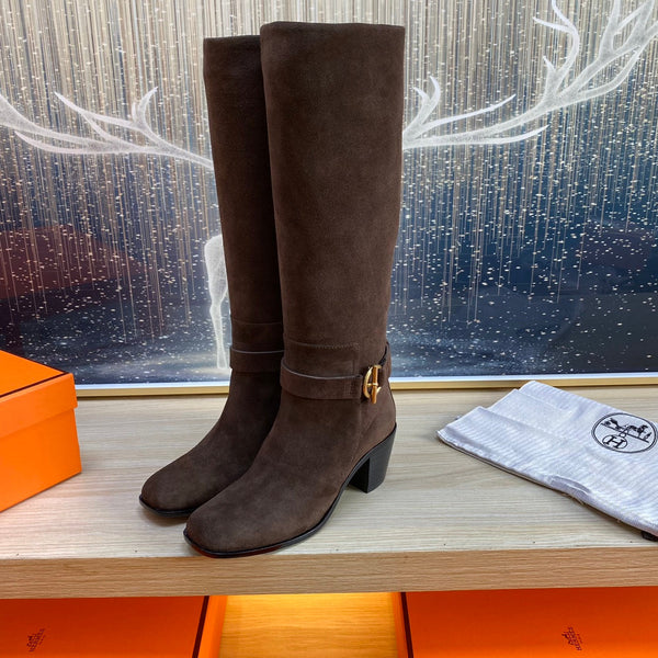 HM Justine Boot In Chocolate Suede 987480