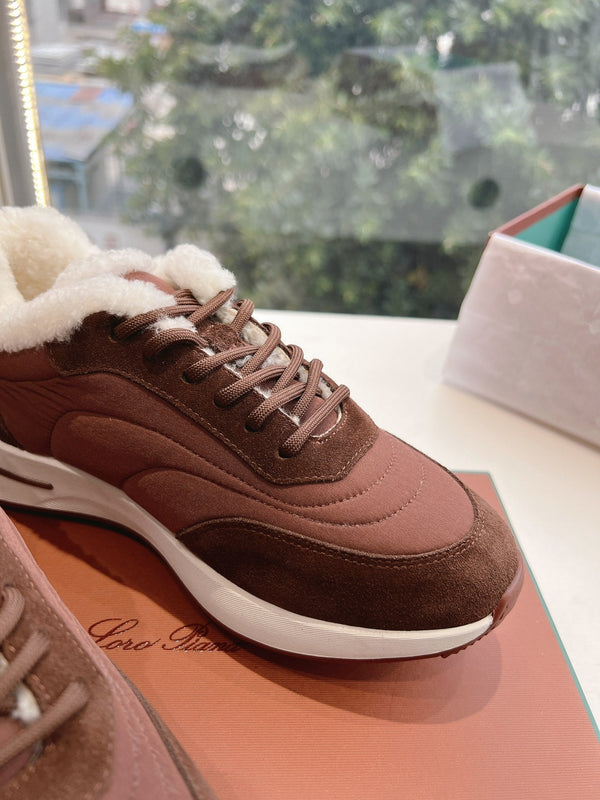 LP Weekend Walk Sneaker Coffee & Chocolate Brown Fur Suede 549511