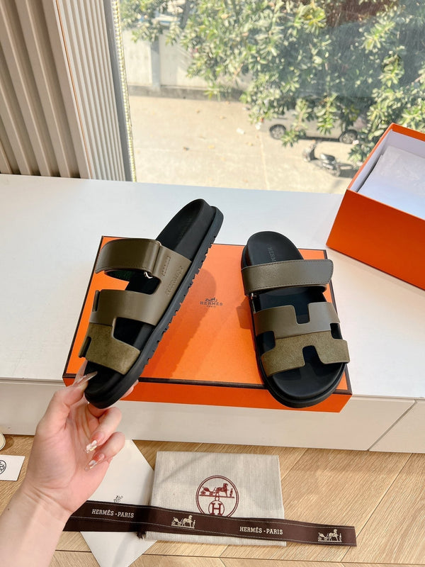 HM 26s Chypre Sandal In Army Green Suede And Calfskin