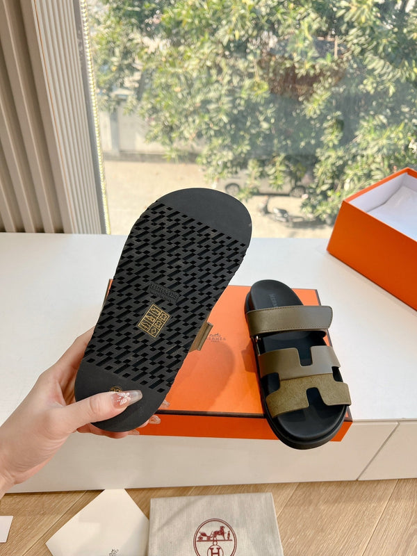 HM 26s Chypre Sandal In Army Green Suede And Calfskin